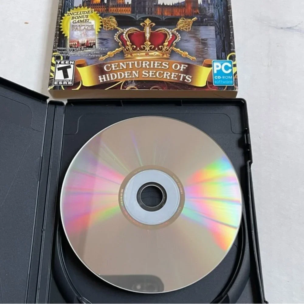 Royal Family Hidden Mysteries Deluxe Games PC Games CD ROM E ESRB Gunnar 2011